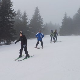 Lyžovačka 3. trojročí- den první 