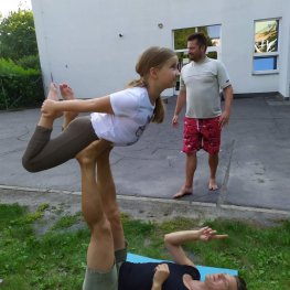 Acrojóga ve školní družině