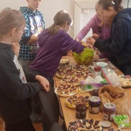 Fialový den v rámci Wellbeingu ve 2. trojročí 