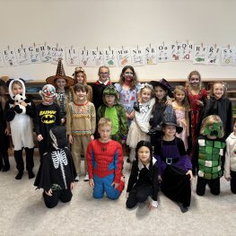 Halloween - I.V
